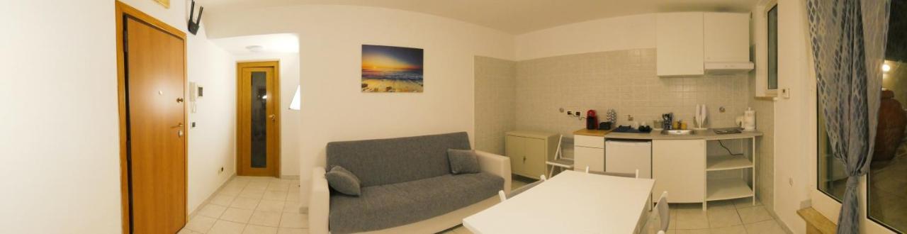 Bed and Breakfast Relux à Bari Extérieur photo
